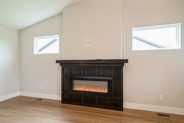 1312 Beringer Court NE, Cedar Rapids, IA 52402