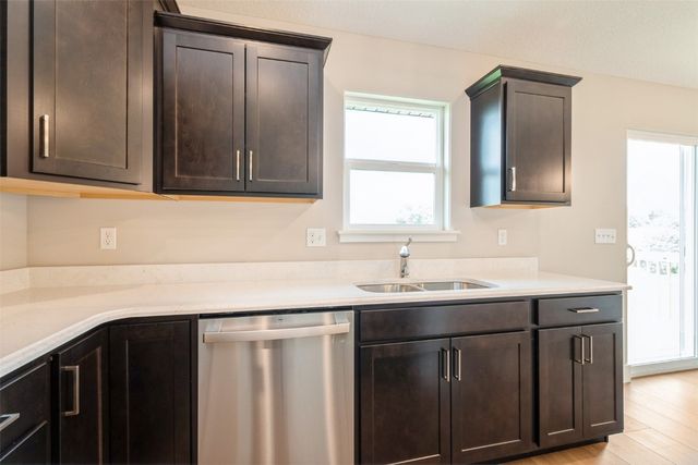 1312 Beringer Court NE, Cedar Rapids, IA 52402