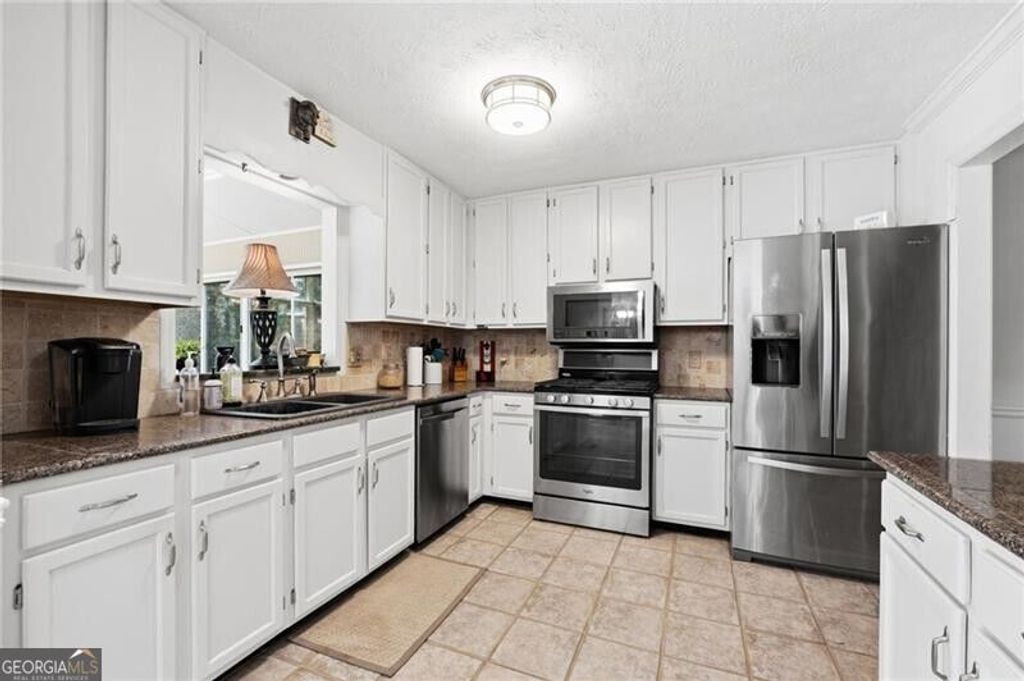 4758 Shallow Ridge Road NE, Kennesaw, GA 30144 — photo 2