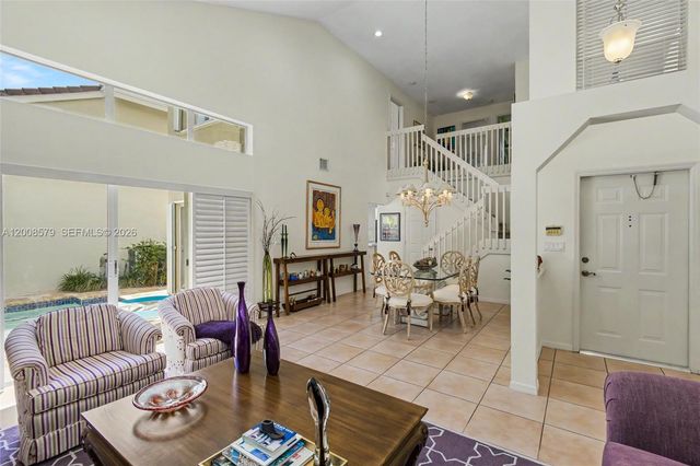 1125 Queen Palm Court, Hollywood, FL 33019
