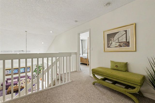 1125 Queen Palm Court, Hollywood, FL 33019