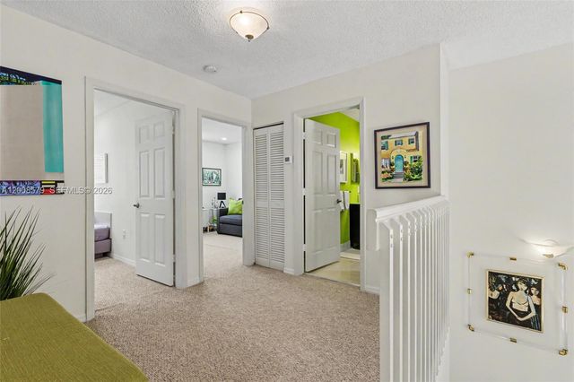 1125 Queen Palm Court, Hollywood, FL 33019