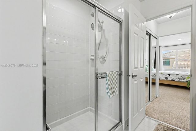 1125 Queen Palm Court, Hollywood, FL 33019