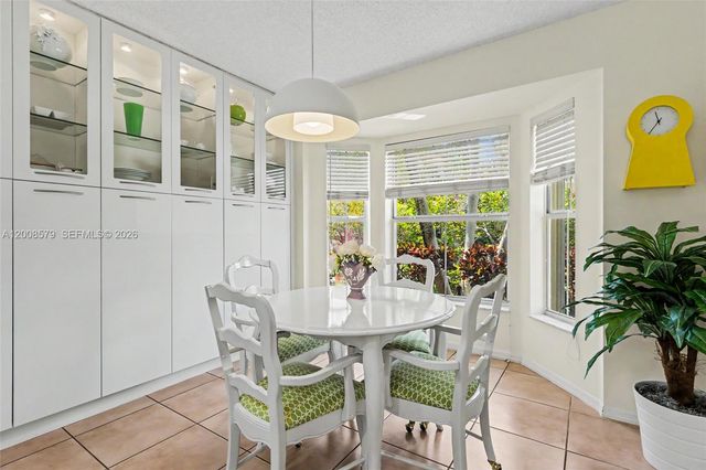 1125 Queen Palm Court, Hollywood, FL 33019
