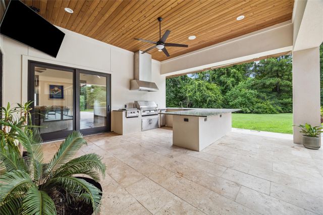 25901 Haven Lake Drive, Tomball, TX 77375