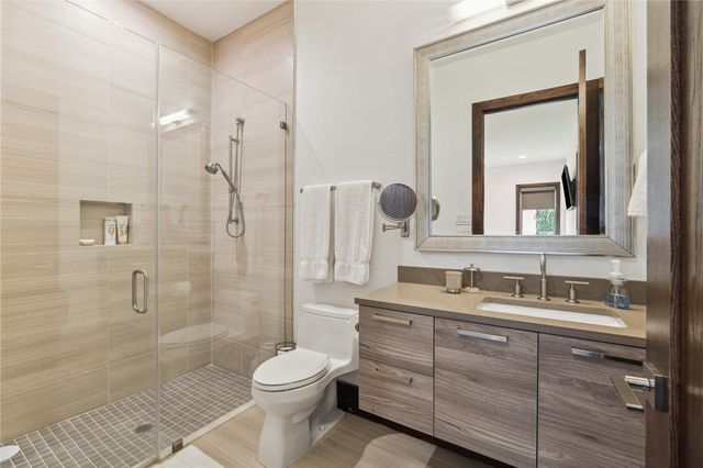 25901 Haven Lake Drive, Tomball, TX 77375