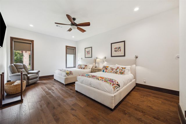 25901 Haven Lake Drive, Tomball, TX 77375