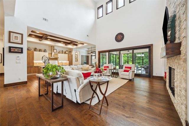 25901 Haven Lake Drive, Tomball, TX 77375