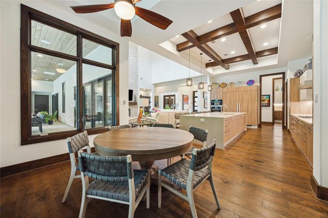 25901 Haven Lake Drive, Tomball, TX 77375