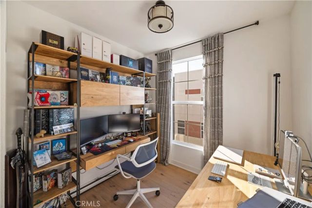 2023 Placentia, Costa Mesa, CA 92627