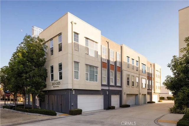 2023 Placentia, Costa Mesa, CA 92627