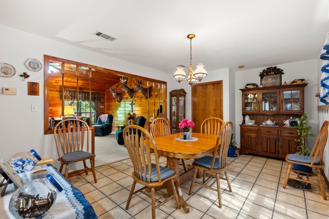 145 Rs County Road 3445, Emory, TX 75440