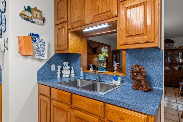 145 Rs County Road 3445, Emory, TX 75440