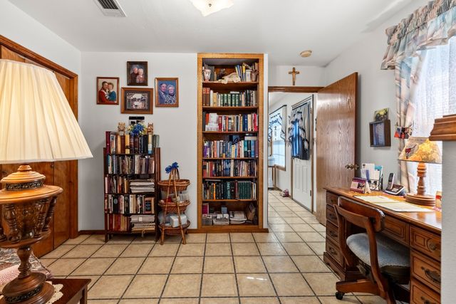 145 Rs County Road 3445, Emory, TX 75440