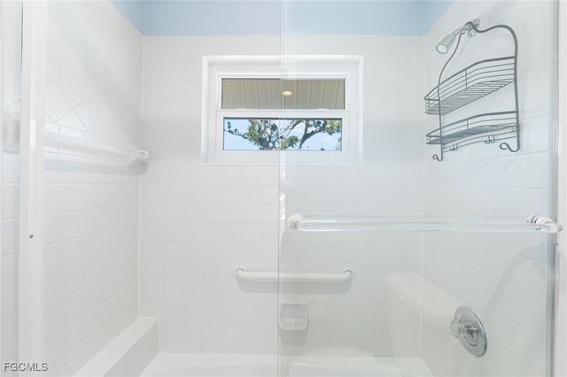 241 Violet DR, Sanibel, FL 33957