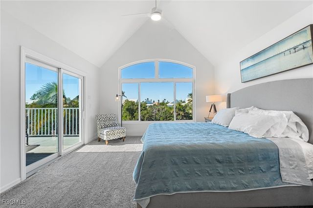 241 Violet DR, Sanibel, FL 33957