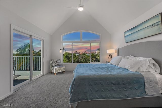 241 Violet DR, Sanibel, FL 33957