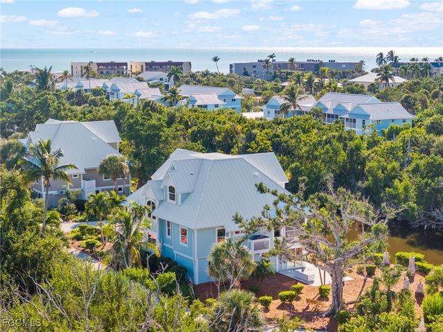 241 Violet DR, Sanibel, FL 33957