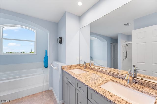 241 Violet DR, Sanibel, FL 33957