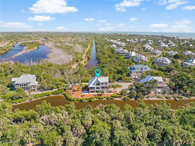 241 Violet DR, Sanibel, FL 33957