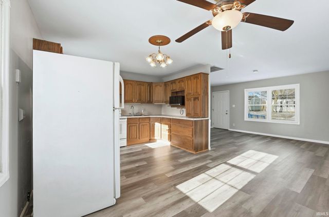 714 Warwick Avenue, Fort Wayne, IN 46825