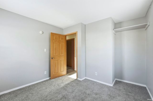 714 Warwick Avenue, Fort Wayne, IN 46825