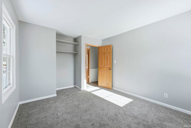 714 Warwick Avenue, Fort Wayne, IN 46825