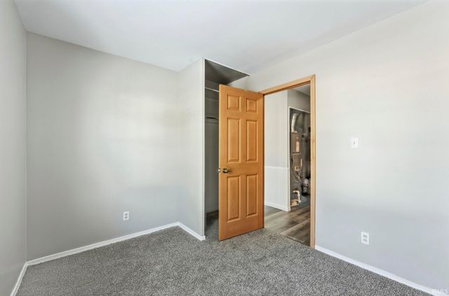 714 Warwick Avenue, Fort Wayne, IN 46825