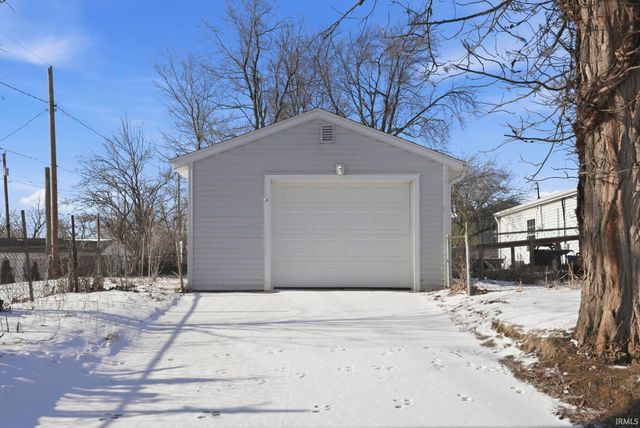 714 Warwick Avenue, Fort Wayne, IN 46825