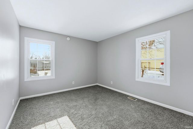 714 Warwick Avenue, Fort Wayne, IN 46825