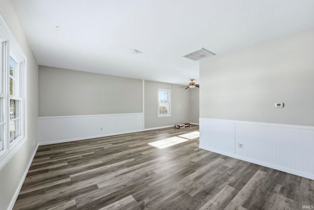 714 Warwick Avenue, Fort Wayne, IN 46825