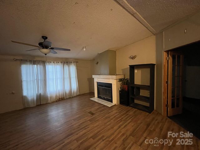 127 Pinnacle Heights Drive, Nebo, NC 28761