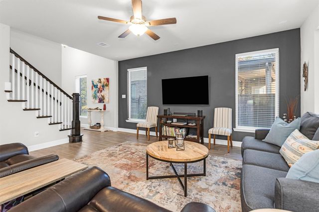 14 Heirloom Garden Place, The Woodlands, TX 77354