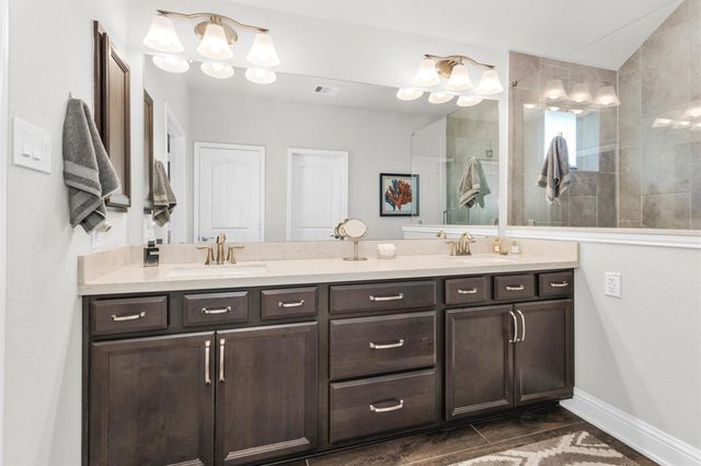 14 Heirloom Garden Place, The Woodlands, TX 77354