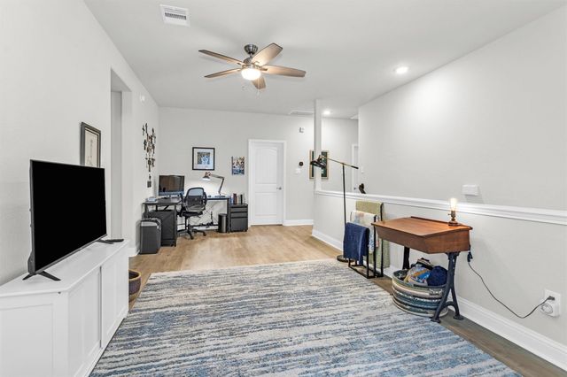 14 Heirloom Garden Place, The Woodlands, TX 77354