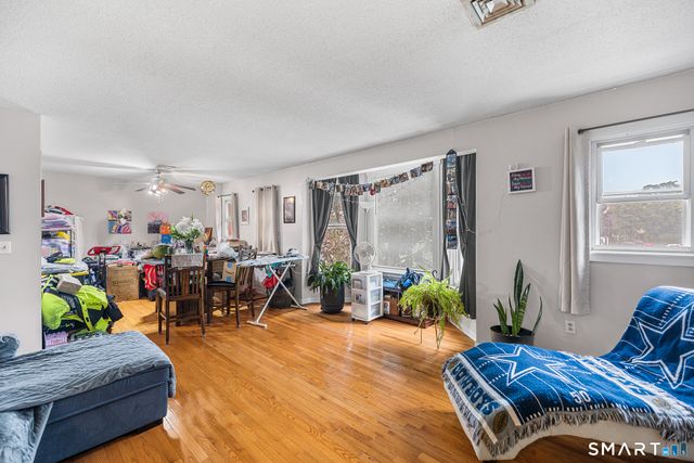 10 Franklin Avenue H, Hartford, CT 06114
