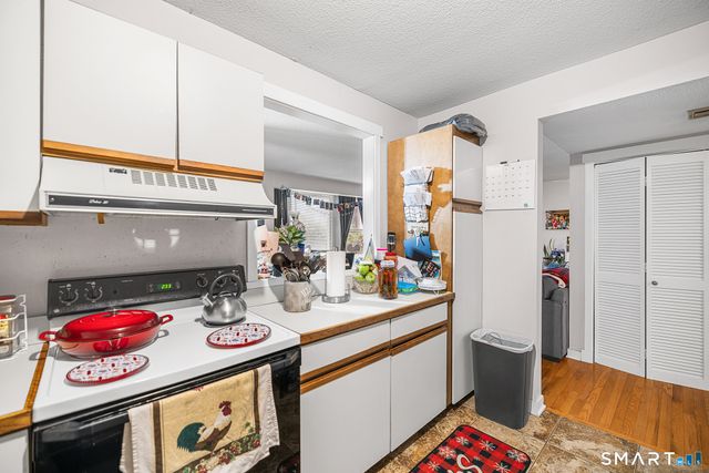 10 Franklin Avenue H, Hartford, CT 06114