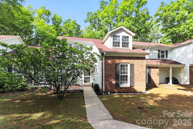 11128 Sevilla Court, Charlotte, NC 28226