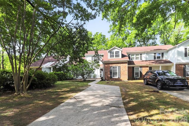 11128 Sevilla Court, Charlotte, NC 28226