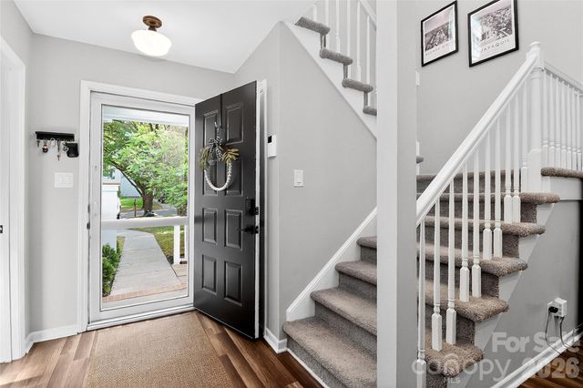 11128 Sevilla Court, Charlotte, NC 28226
