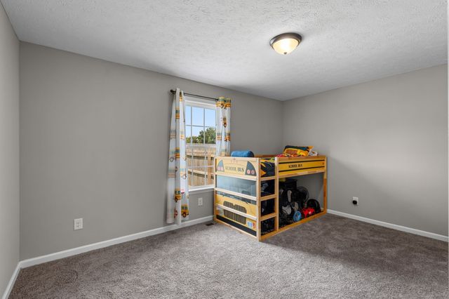 104 Clarice Ct, White House, TN 37188
