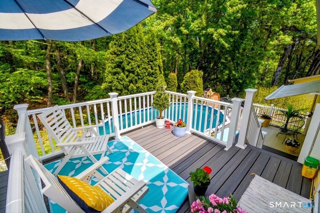 38 Algonquin Way, Bristol, CT 06010