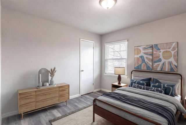 720 Sandstone Drive, Fort Worth, TX 76120