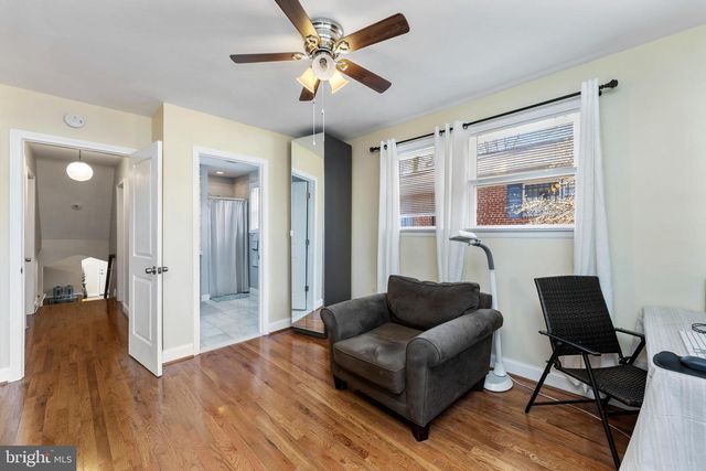 123 WALNUT ST NW, Washington, DC 20012