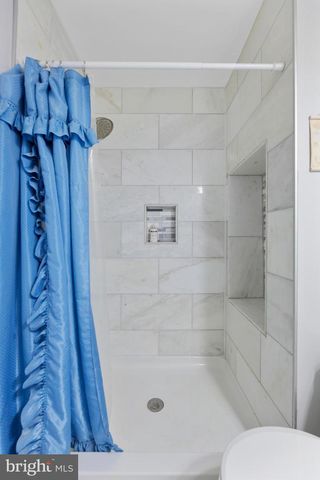 123 WALNUT ST NW, Washington, DC 20012