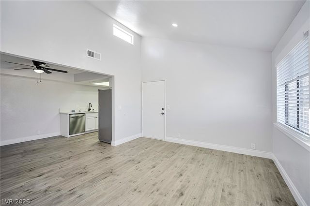 1701 East Katie Avenue 10, Las Vegas, NV 89119