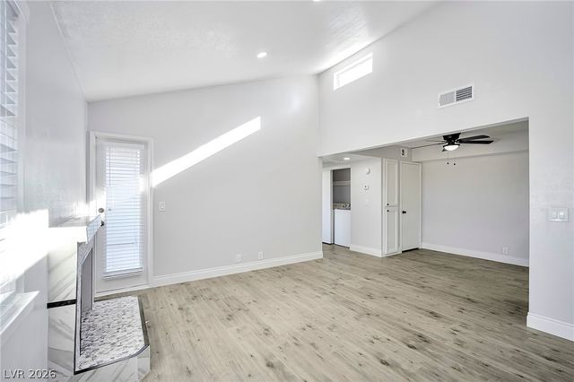 1701 East Katie Avenue 10, Las Vegas, NV 89119