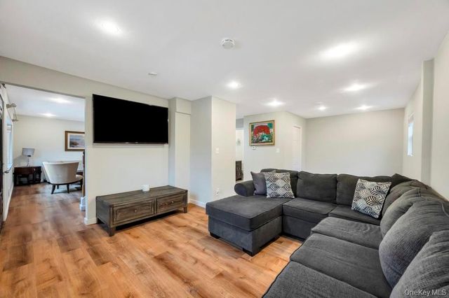 159 Dawn Drive, Centereach, NY 11720