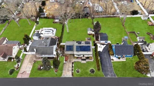 159 Dawn Drive, Centereach, NY 11720