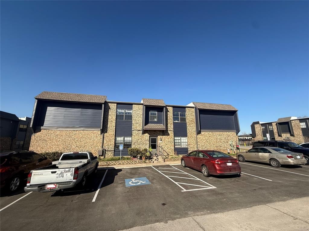 401 SE 12th Avenue 111, Norman, OK 73071